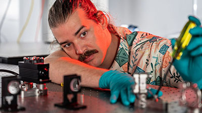 Fermilab completes laser lab construction for world's largest vertical atom interferometer