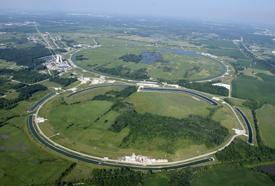 An aerial photo of the Fermilab site from 2006